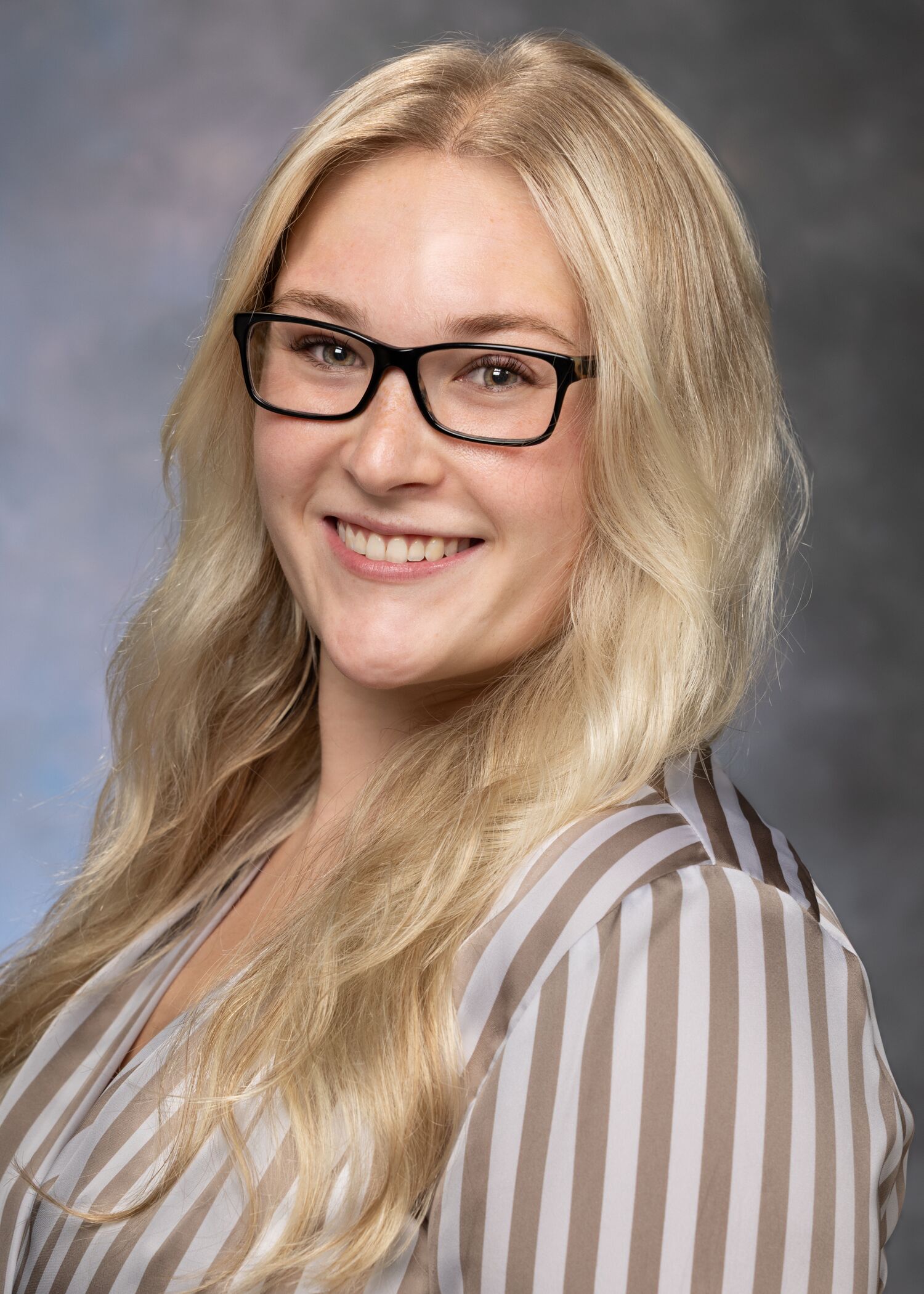 portrait of Dani Armstong